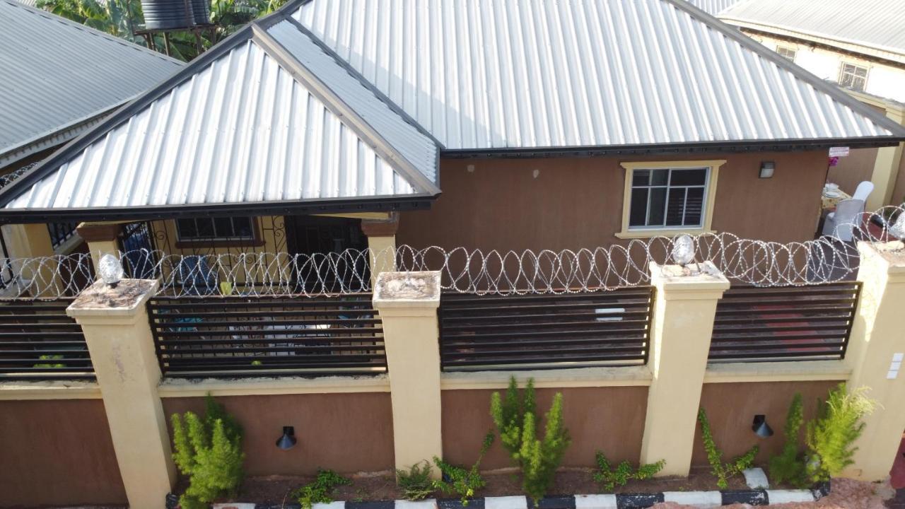 Living Green Apartments Airport Pick Up Benin City Eksteriør bilde