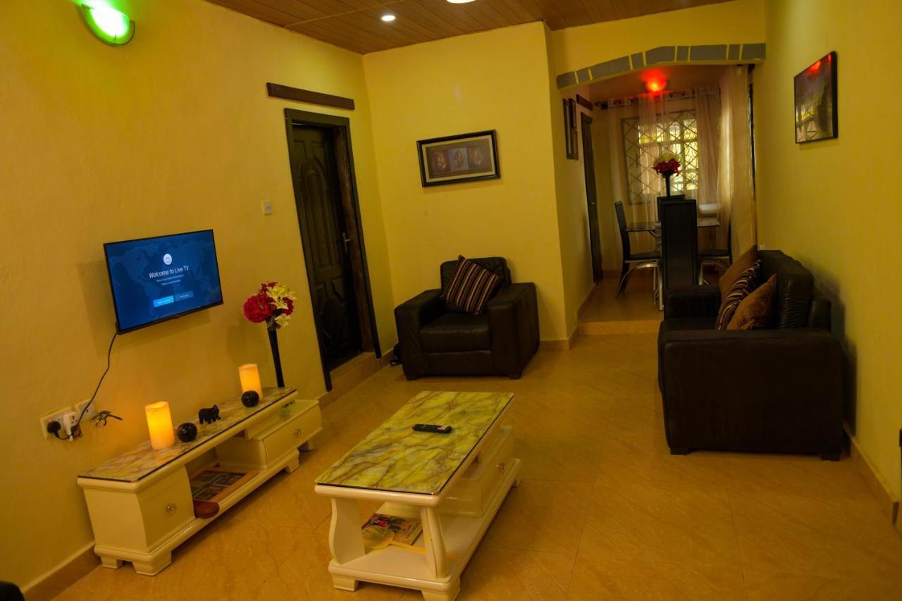 Living Green Apartments Airport Pick Up Benin City Eksteriør bilde