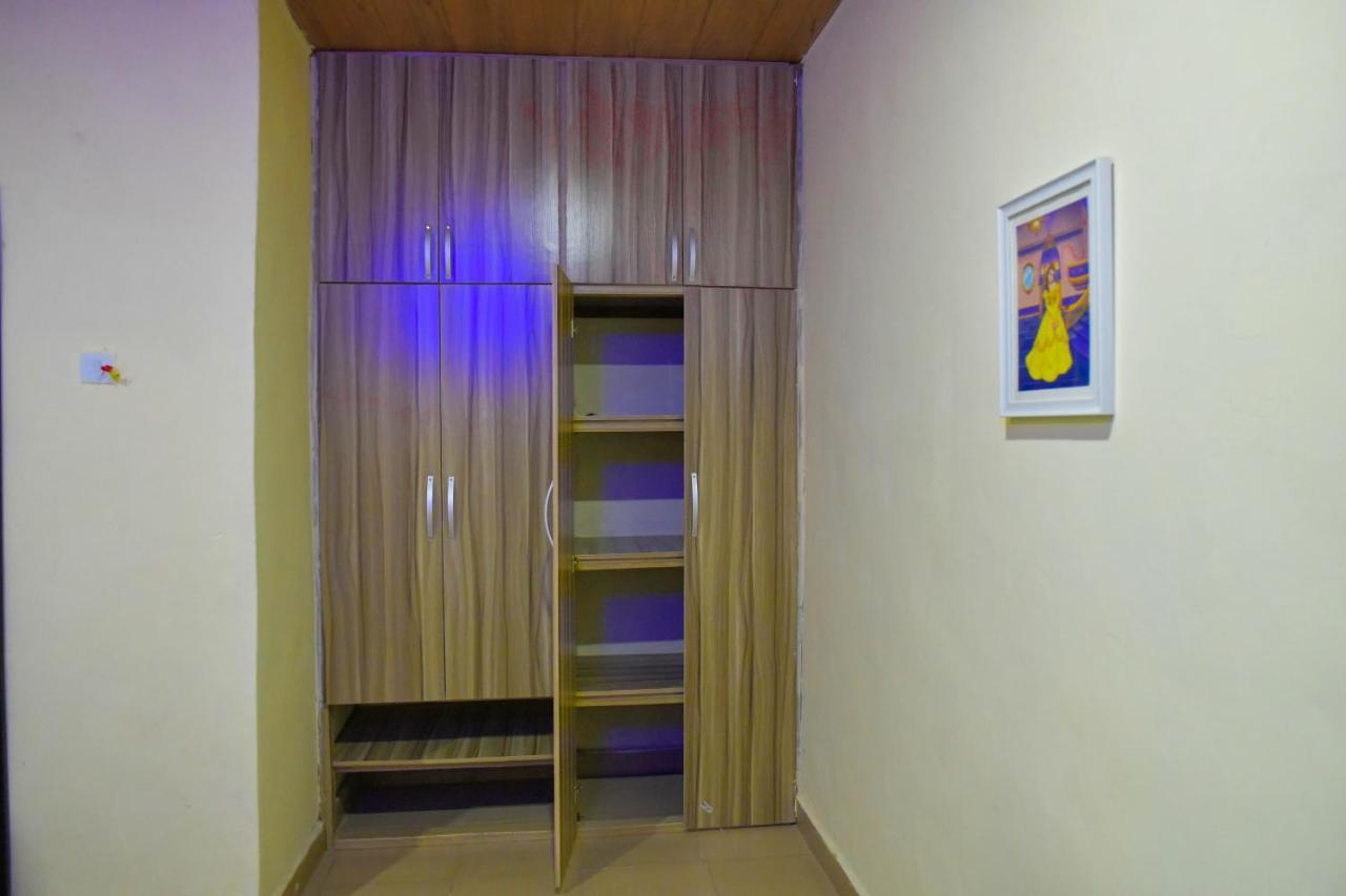 Living Green Apartments Airport Pick Up Benin City Eksteriør bilde