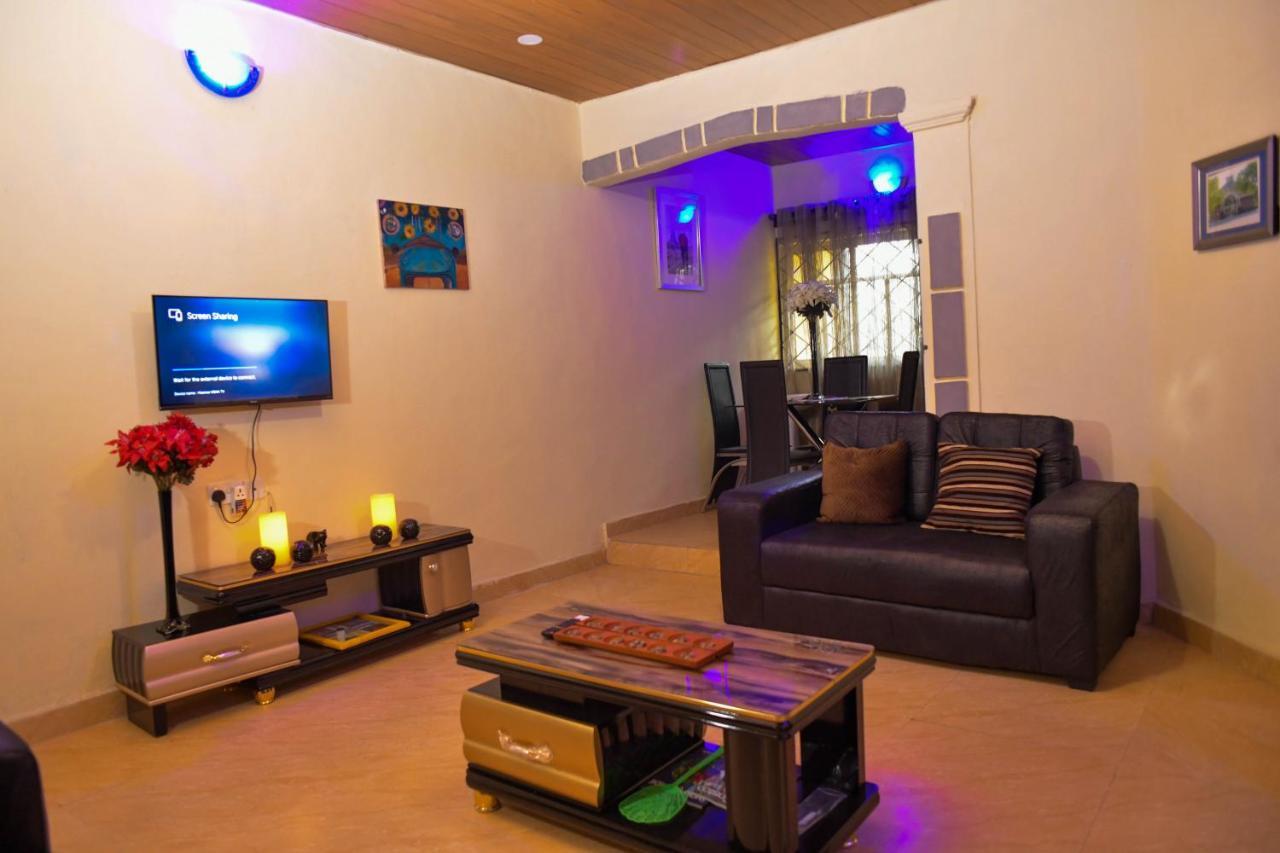 Living Green Apartments Airport Pick Up Benin City Eksteriør bilde